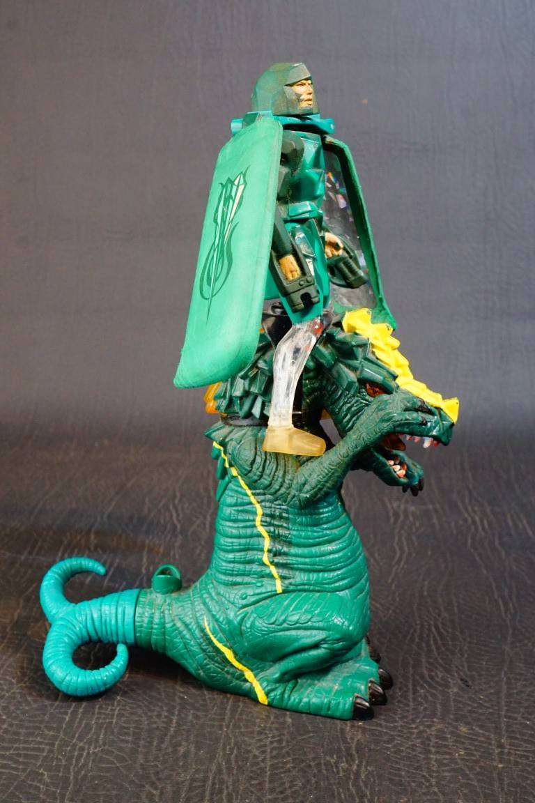 Galoob Dragon Flyz Action Figure And Launcher 1996 **Great Condition**