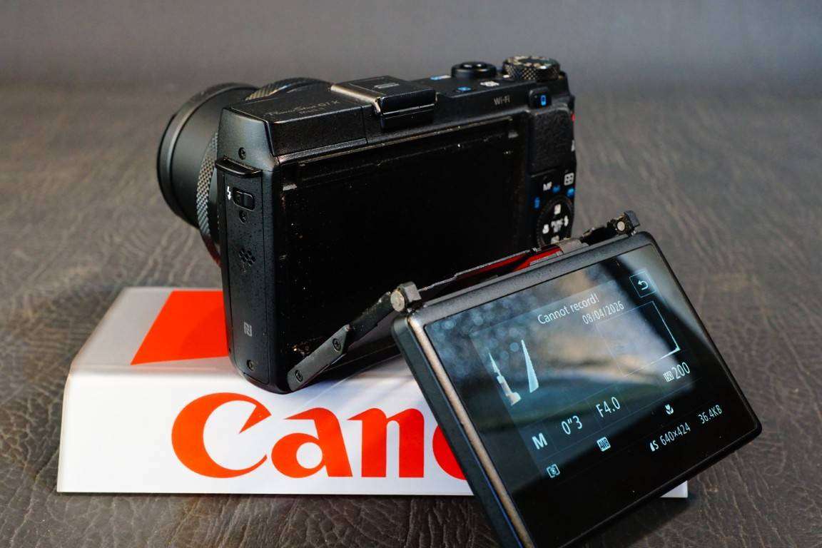 Canon PowerShot G1X Mark II Compact Digital Camera 13.1MP 4x Zoom **Great Condition**