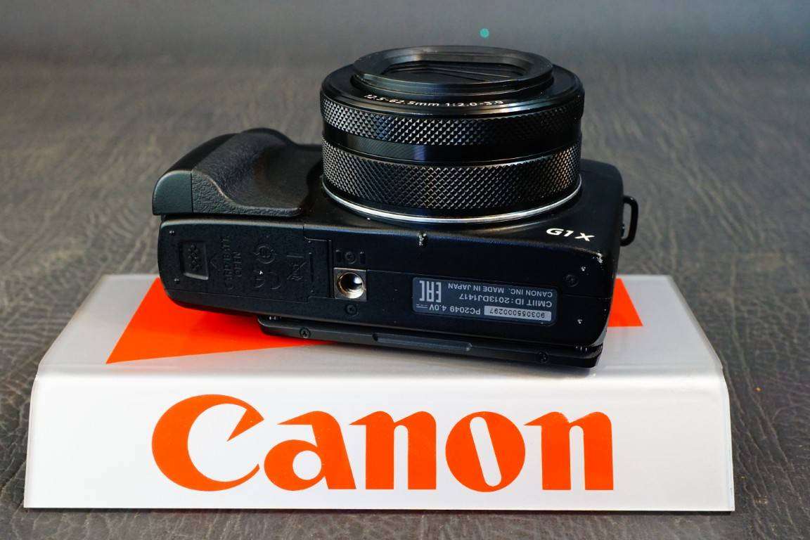 Canon PowerShot G1X Mark II Compact Digital Camera 13.1MP 4x Zoom **Great Condition**