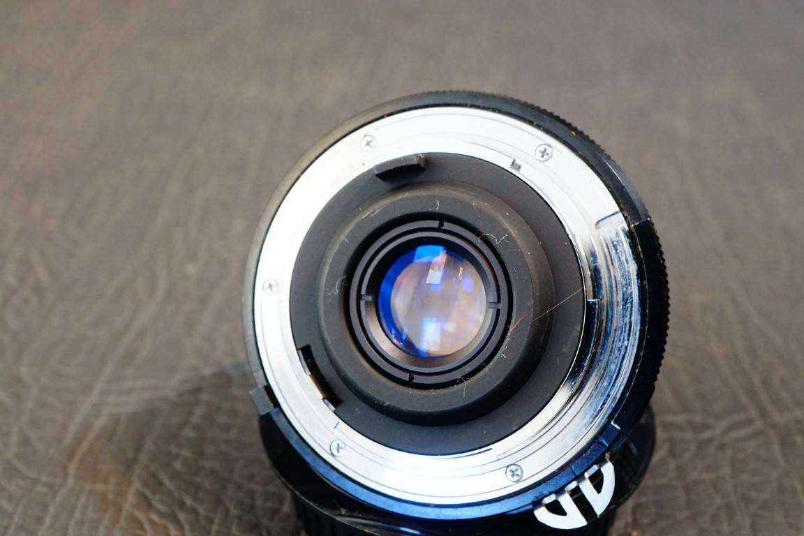 Vivitar MC Wide Angle 28mm F2.8 Lens in Nikon AI Mount  **Great Condition**