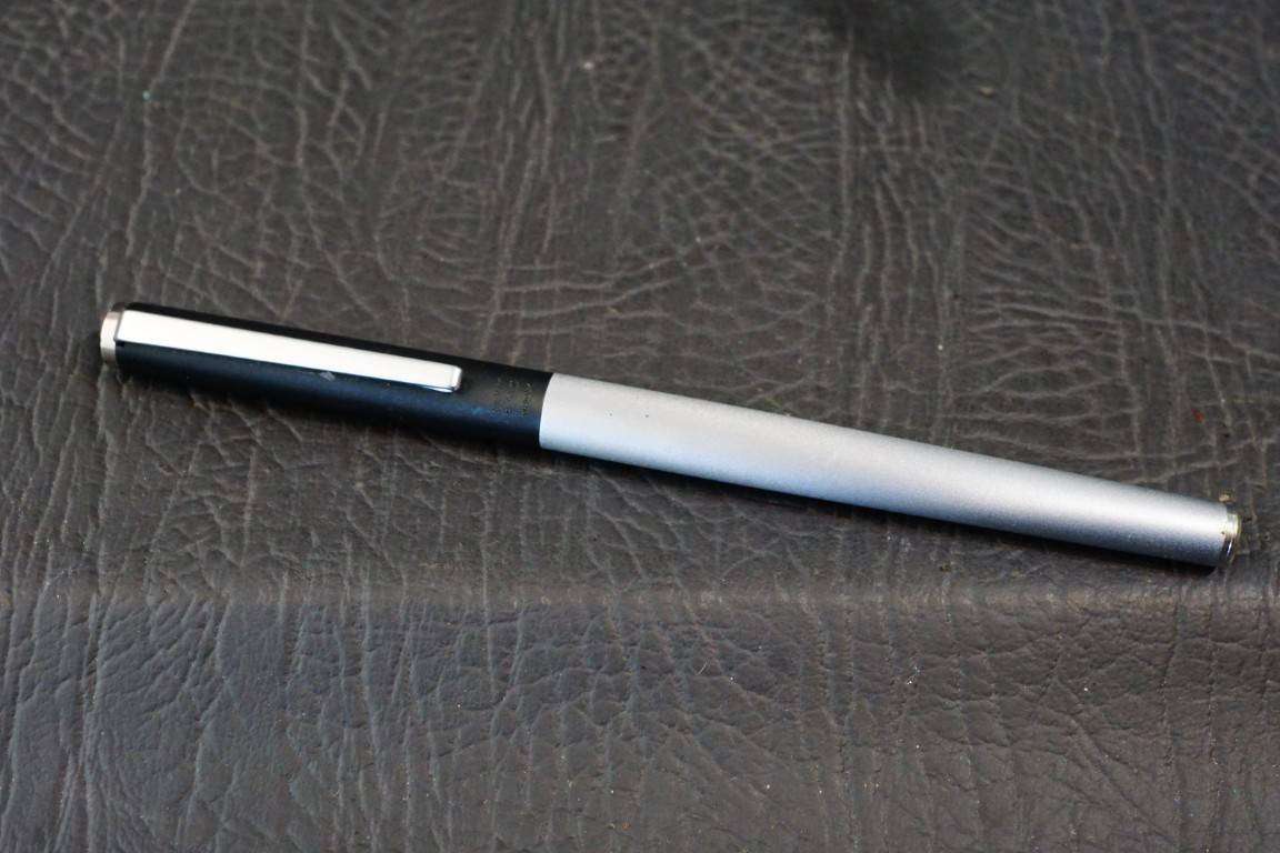 Montblanc Noblesse Fountain Pen Black & Siver  Vintage  Germany **Great Condition**