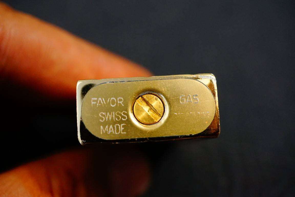 Vintage Rivo Swiss Made Lighter Lucerne Switzerland **Great Condition**