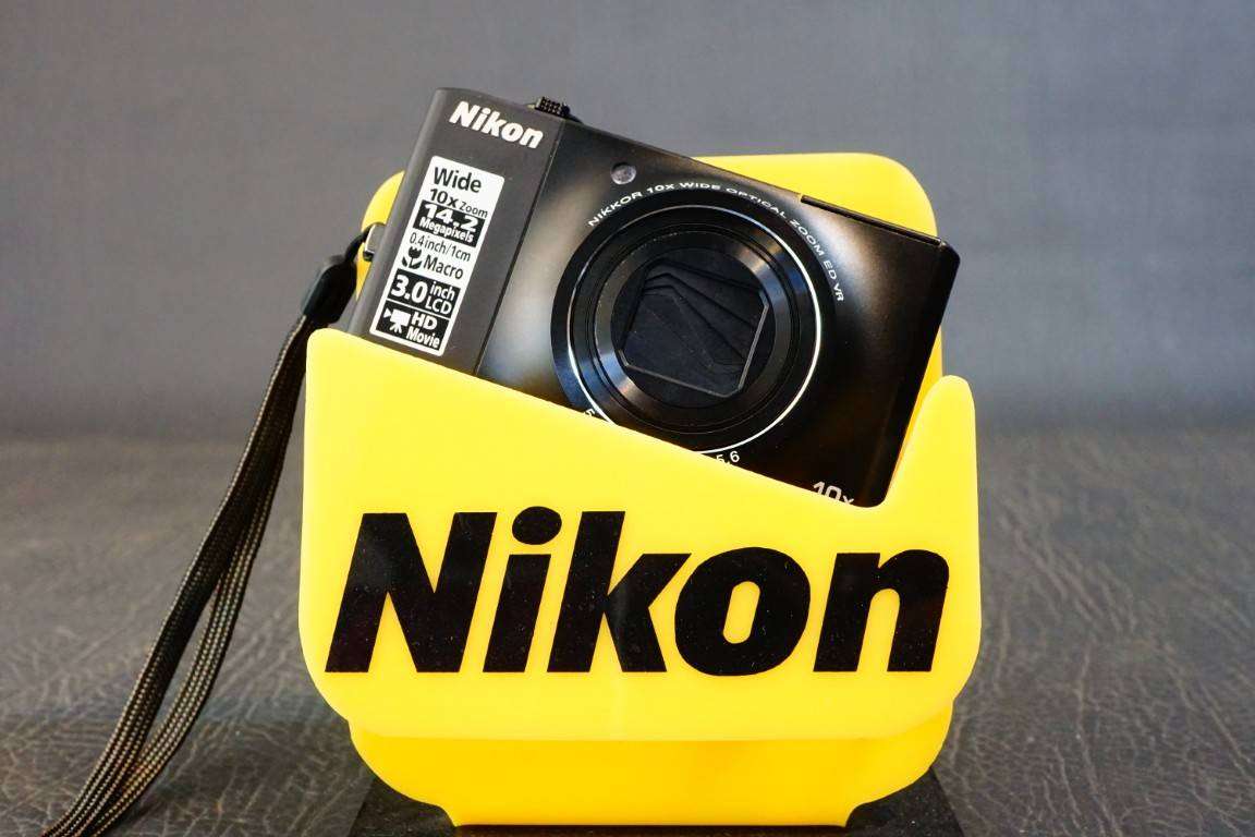 Nikon COOLPIX S8000 14.20MP 10x Optical Zoom Compact Digital Camera **Great Condition**