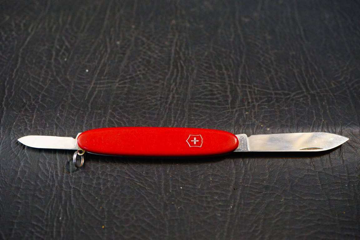 Victorinox Swiss Army Knife with Two Blades **Good Condition**