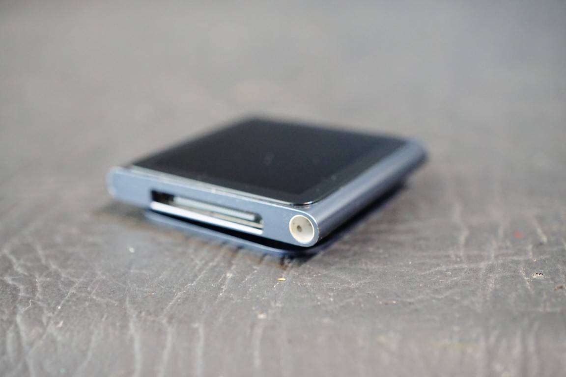 Apple iPod Nano 6th Generation Grey 16GB Model MC694 **Great Condition**