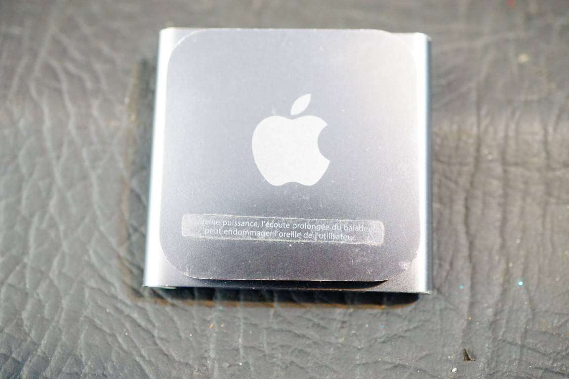 Apple iPod Nano 6th Generation Grey 16GB Model MC694 **Great Condition**
