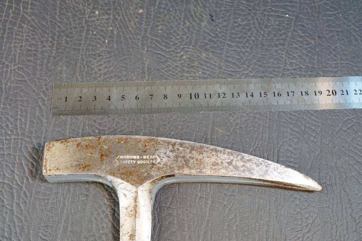 Vintage Estwing Leather Handle Rock Pick (Prospecting Hammer) Made in USA **Good Condition**