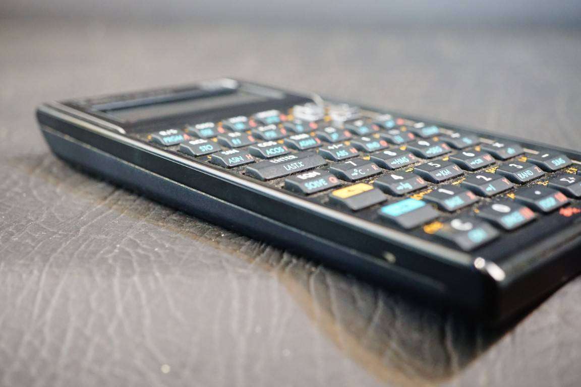 Vintage Hewlett Packard HP-35s Scientific Calculator **Great Condition**