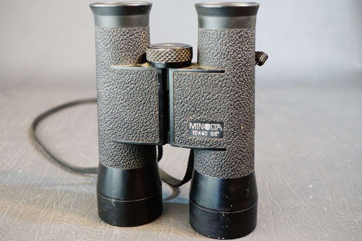 Minolta 10x40 Field 5.6 Roof Prism Binoculars