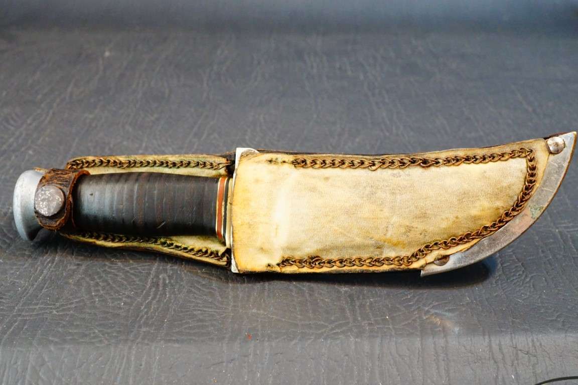 Sweden Swedish J.A. Hellberg Eskilstuna Hunting Knife with Leather Scabbard **Good Condition**