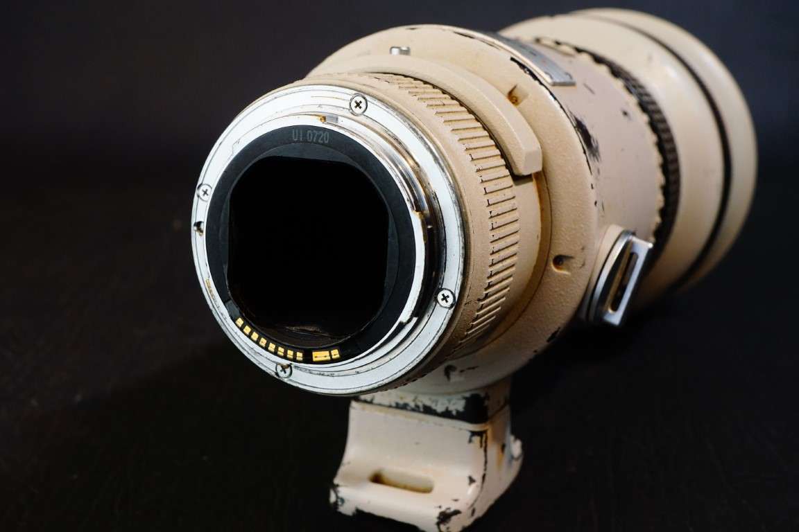 Canon EF 300mm f2.8 L Series Ultrasonic Lens in Canon AF Mount   **Good Condition, Well Used**