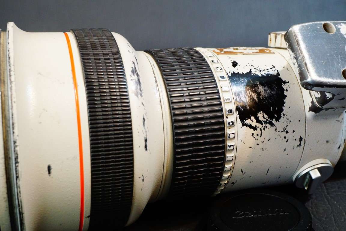 Canon EF 300mm f2.8 L Series Ultrasonic Lens in Canon AF Mount   **Good Condition, Well Used**