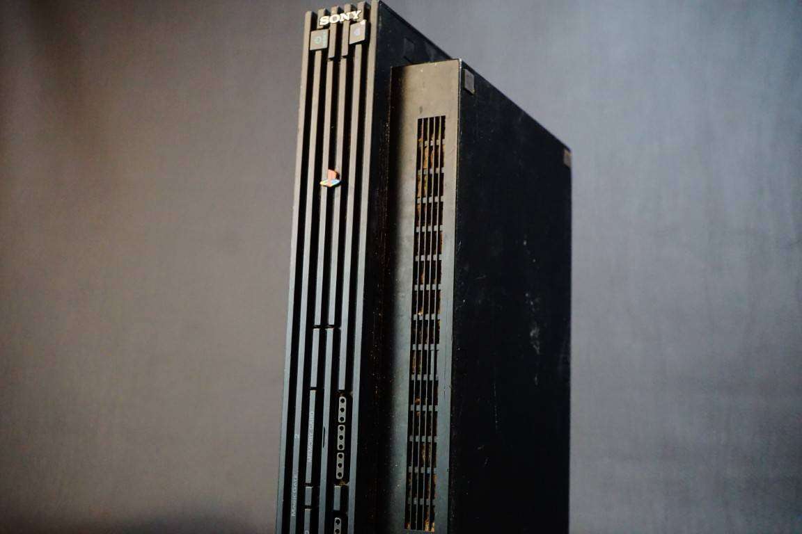 Sony Playstation 2 PS2 Phat Fat PAL-SCPH-39003 Console Only **Working but Dirty**
