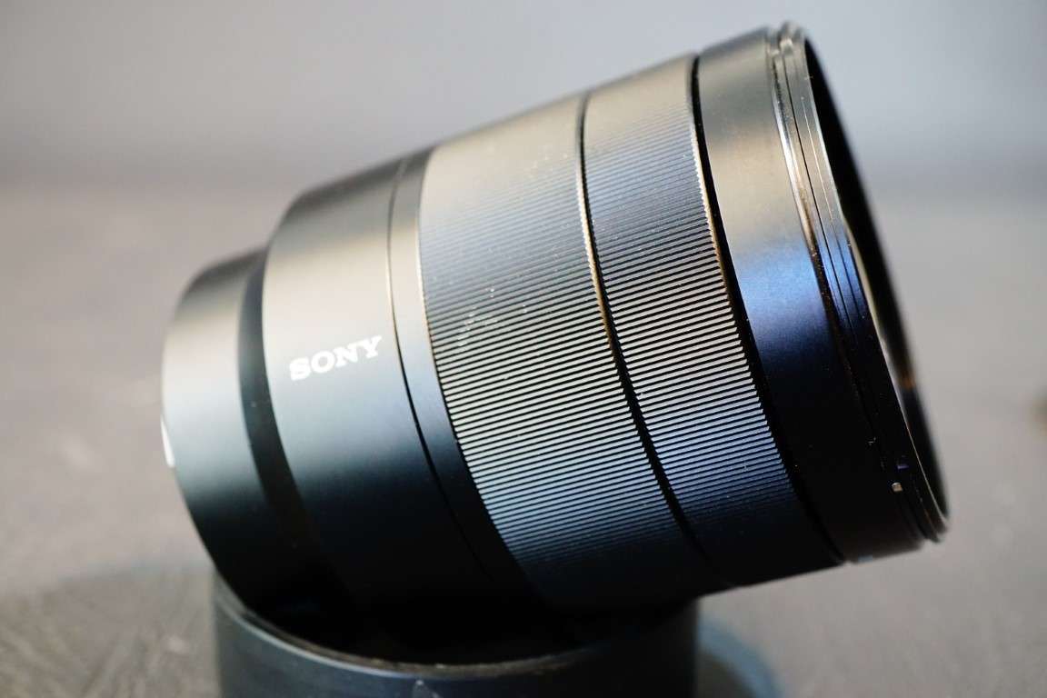Sony Zeiss Vario-Tessar FE 24-70mm f4 T* ZA OSS E Mount Lens
