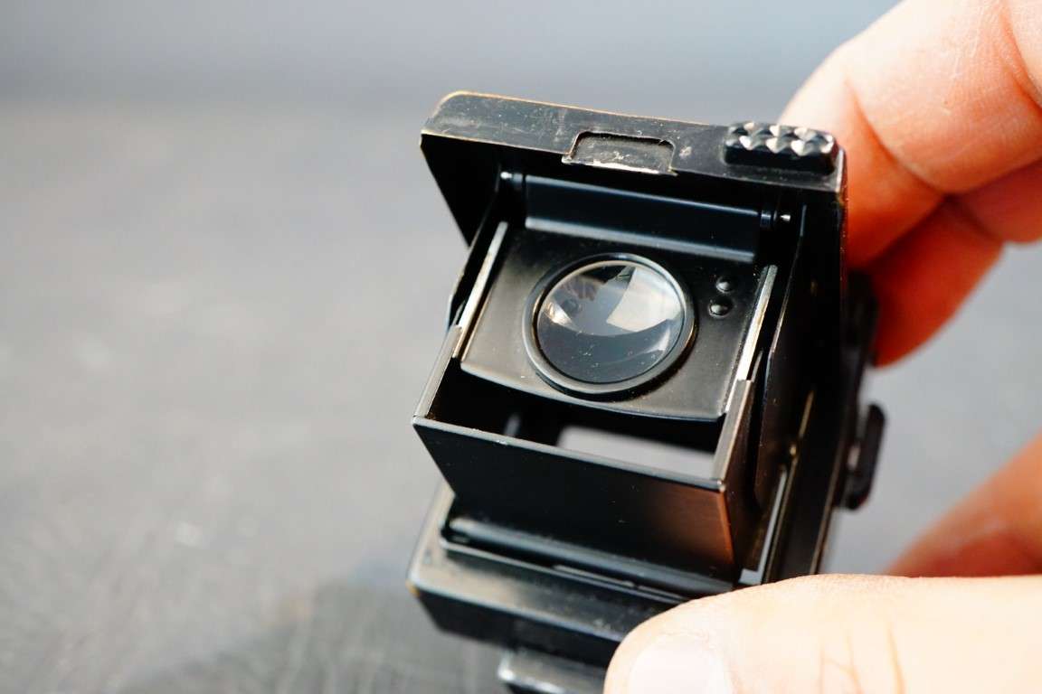 Nikon DW-3 Waist Level View Finder for F3 F3HP F3/T SLR Cameras **Good Condition**