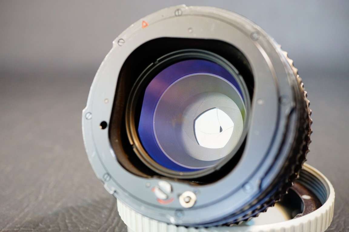 Hasselblad Carl Zeiss T* Sonnar 150mm F4 Lens for Hasselblad Cameras