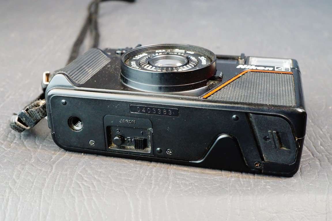Nikon L35AF *Pikaichi* 35mm P+S Camera with 35mm F2.8 Lens ISO 1000 Version **Excellent Condition**