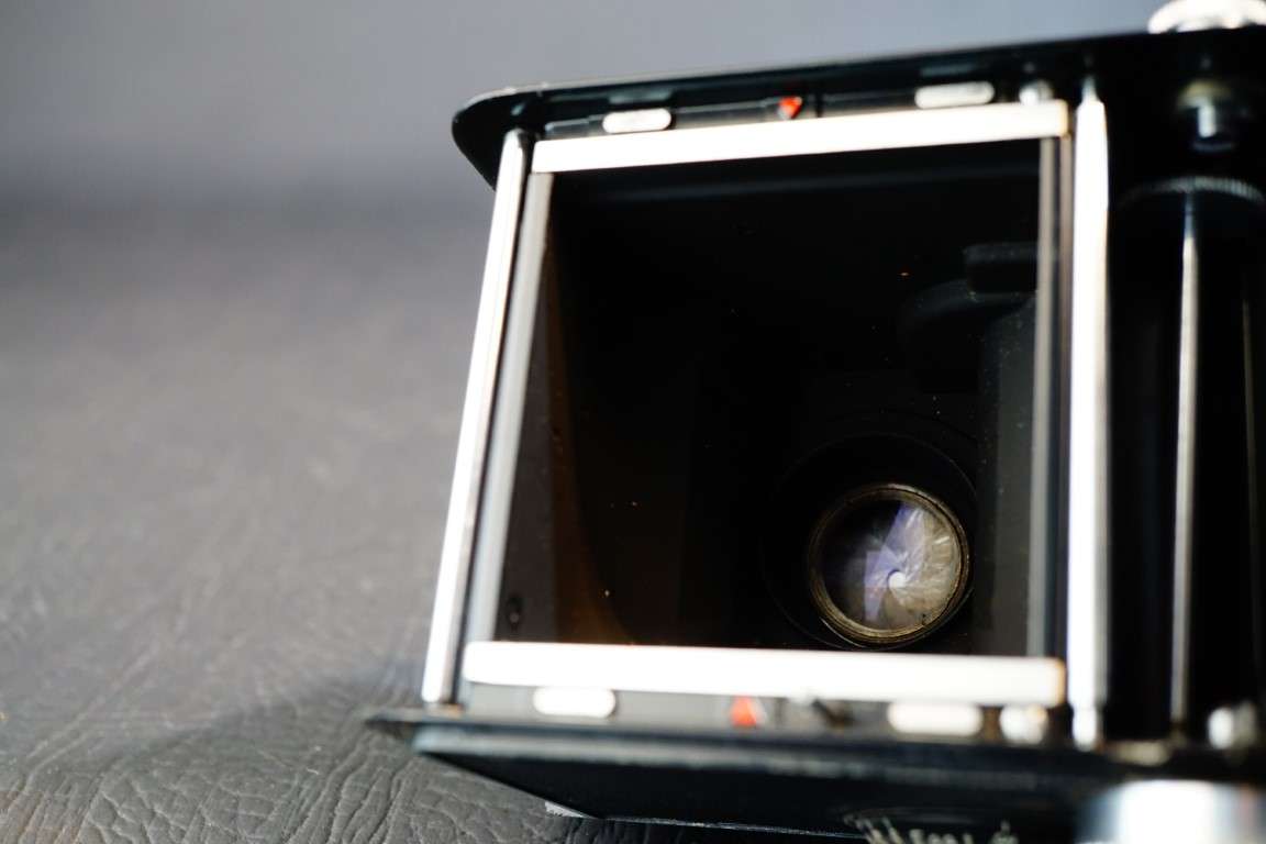 Yashica-A 6x6 TLR with Yashikor 80mm F3.5 Lens 120 Roll Film Camera **Great Condition**