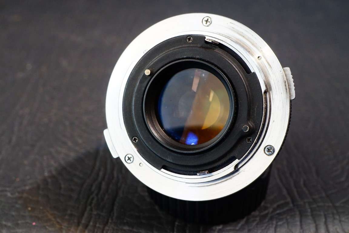 Olympus OM System Zuiko Auto-T 85mm F2 Lens in Olympus OM Mount  **Great Condition**