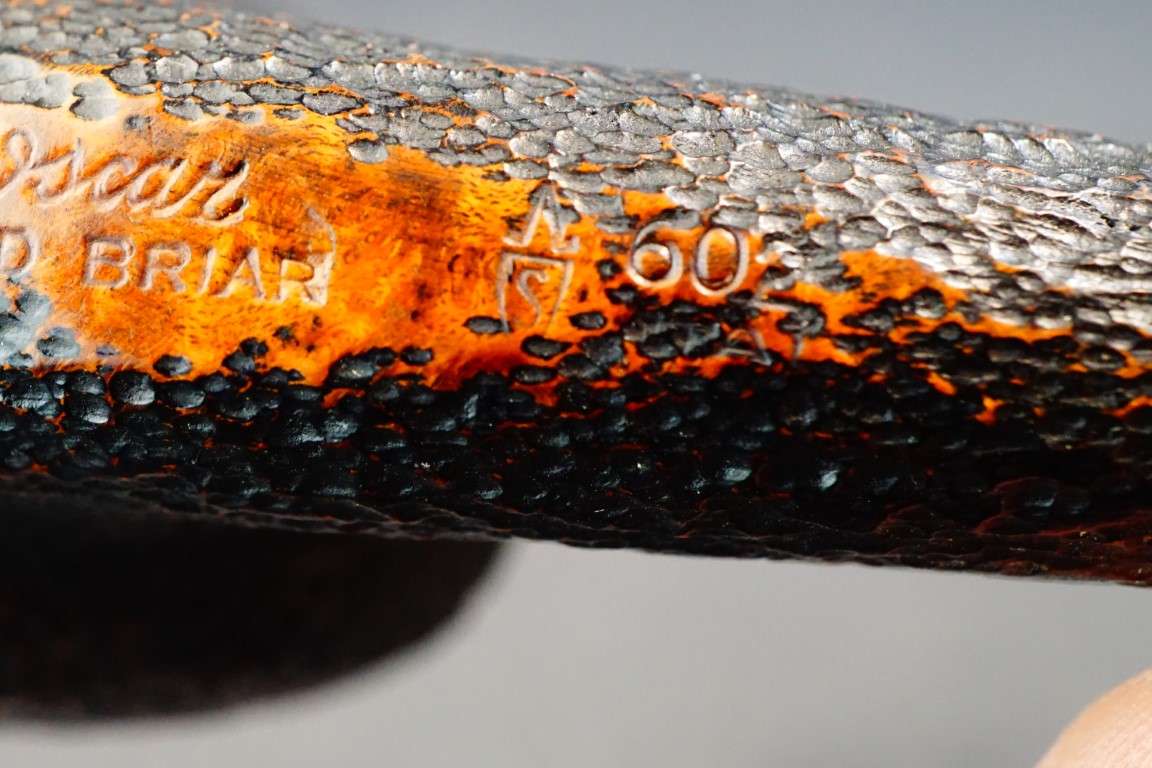 SAVINELLI OSCAR 602 Aged Briar Italy Vintage Tobacco Pipe **Good Condition**