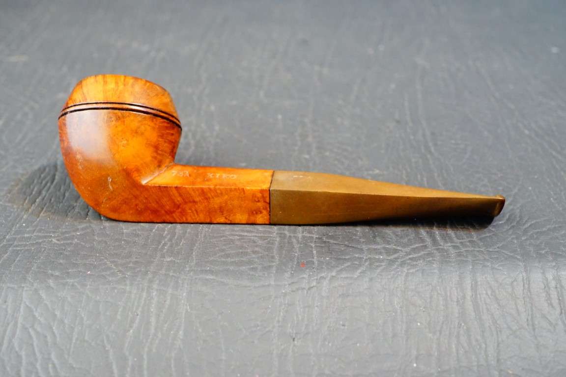KIKO #73A Meerschaum Lined Tobacco Pipe Handmade in Tanganyika **Great Condition**