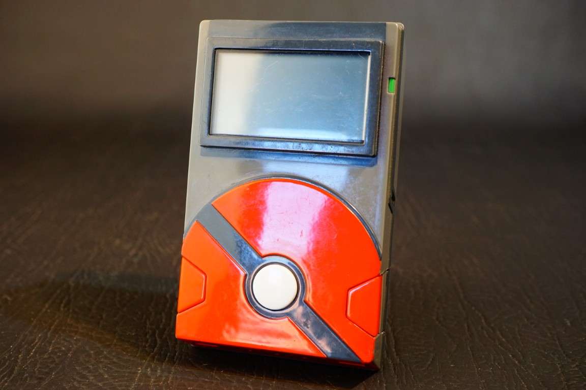 Pokemon Black & White Electronic Pokedex Nintendo Jakks Pacific 2011 **Good Condition**