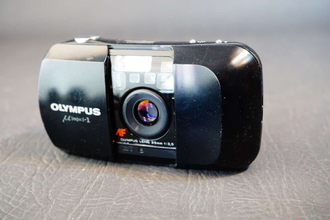 Olympus Mju 1 Mju i 35mm Compact point and shoot Film Camera **Spares/Repair or Display**