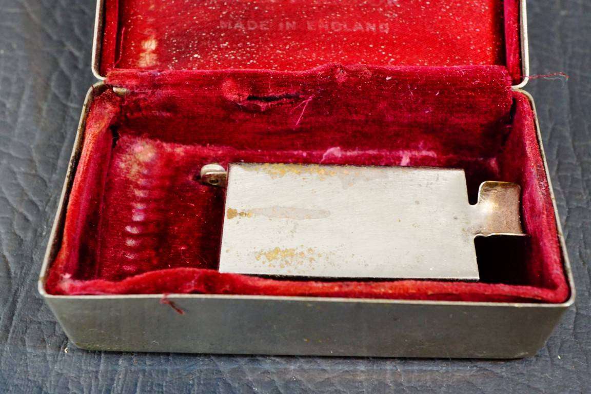 Vintage Gillette Double Sided Safety Razor with Steel Carry Case **Great Condition**