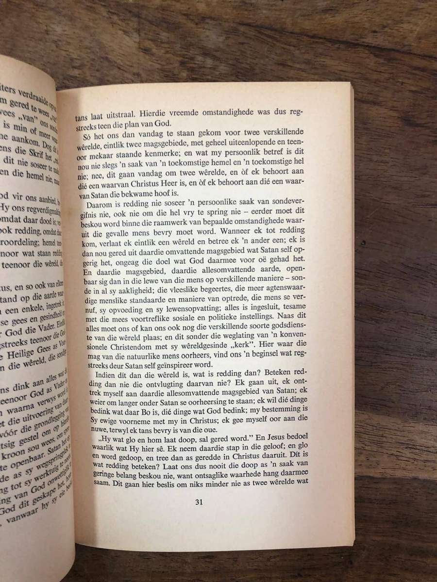 Moenie Die Wereld Liefhe nie Watchman Nee - Vertaal JAG Terblanche (Paperback)