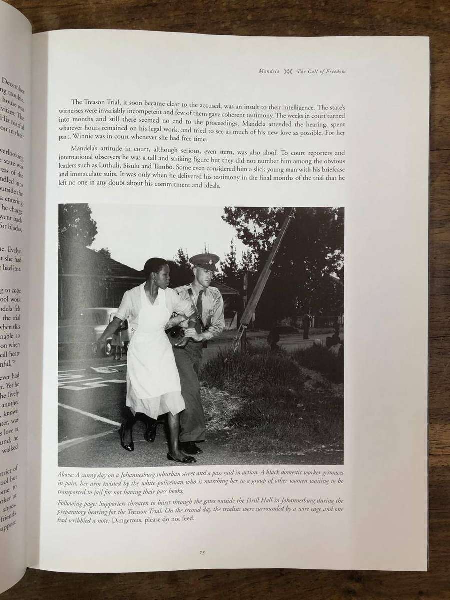 Mandela The Authorised Portrait - Mac Maharaj and Ahmed Kathrada (Hardcover with dj)