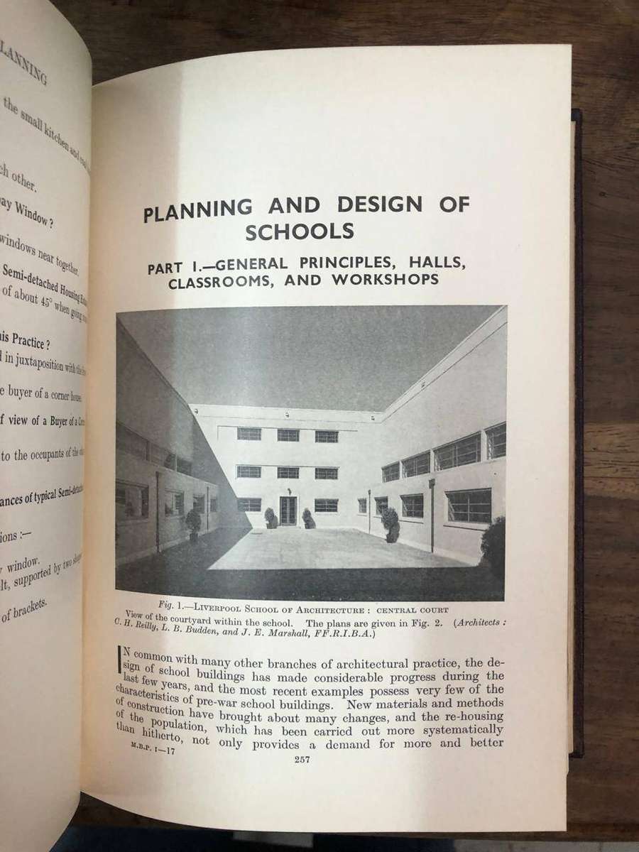 Modern Building Practice Vol I to IV and Charts - Percy E Thomas (Hardcover with no dj) (KK)