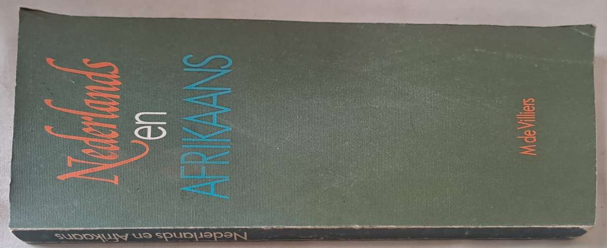 Nederlands en Afrikaans - M. de Villiers (paperback)