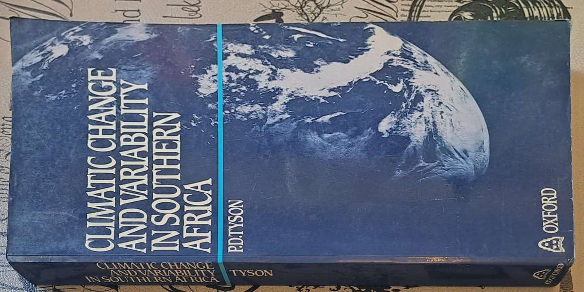 Climatic change and variability in southern Africa - P. D. Tyson (paperback)