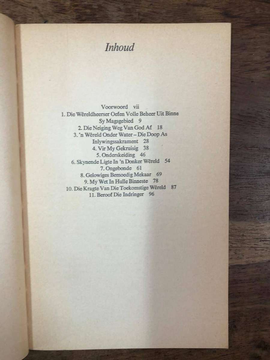 Moenie Die Wereld Liefhe nie Watchman Nee - Vertaal JAG Terblanche (Paperback)