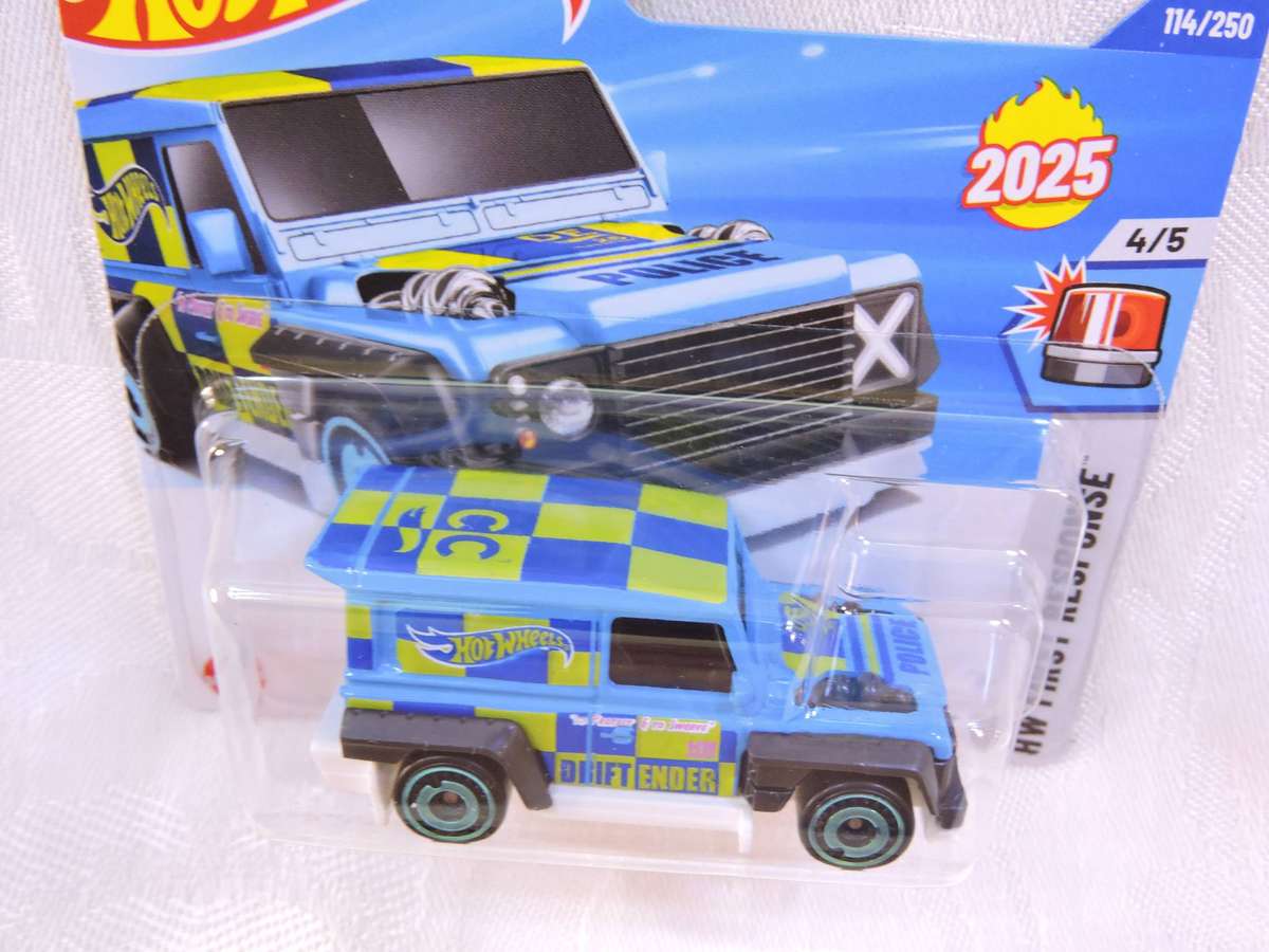Hot Wheels Drift-ender ( Blue Police )  like LAND ROVER Defender 90