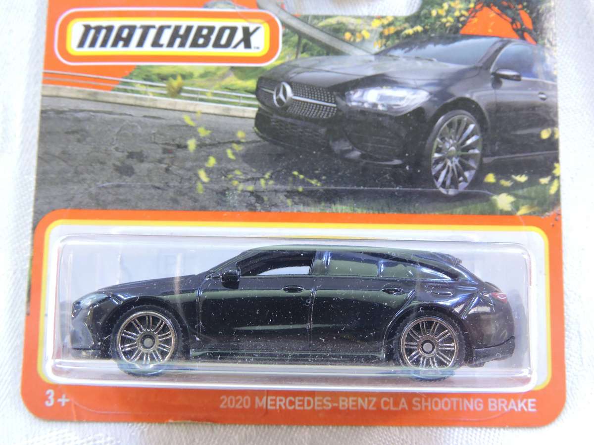 Matchbox MERCEDES BENZ CLA station wagon Shooting Brake  ( Black )   like Hot Wheels