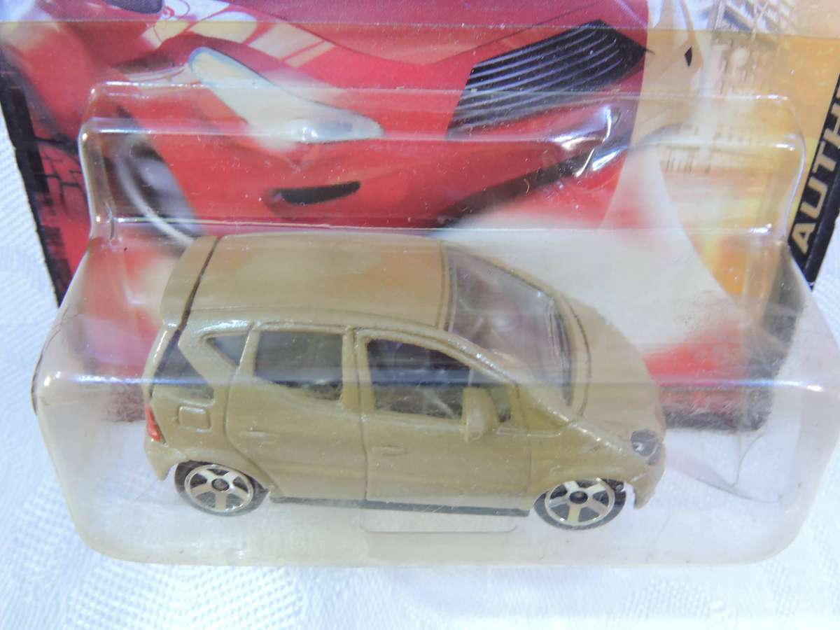 Majorette MERCEDES BENZ A series  ( Gold )  Like Hot Wheels