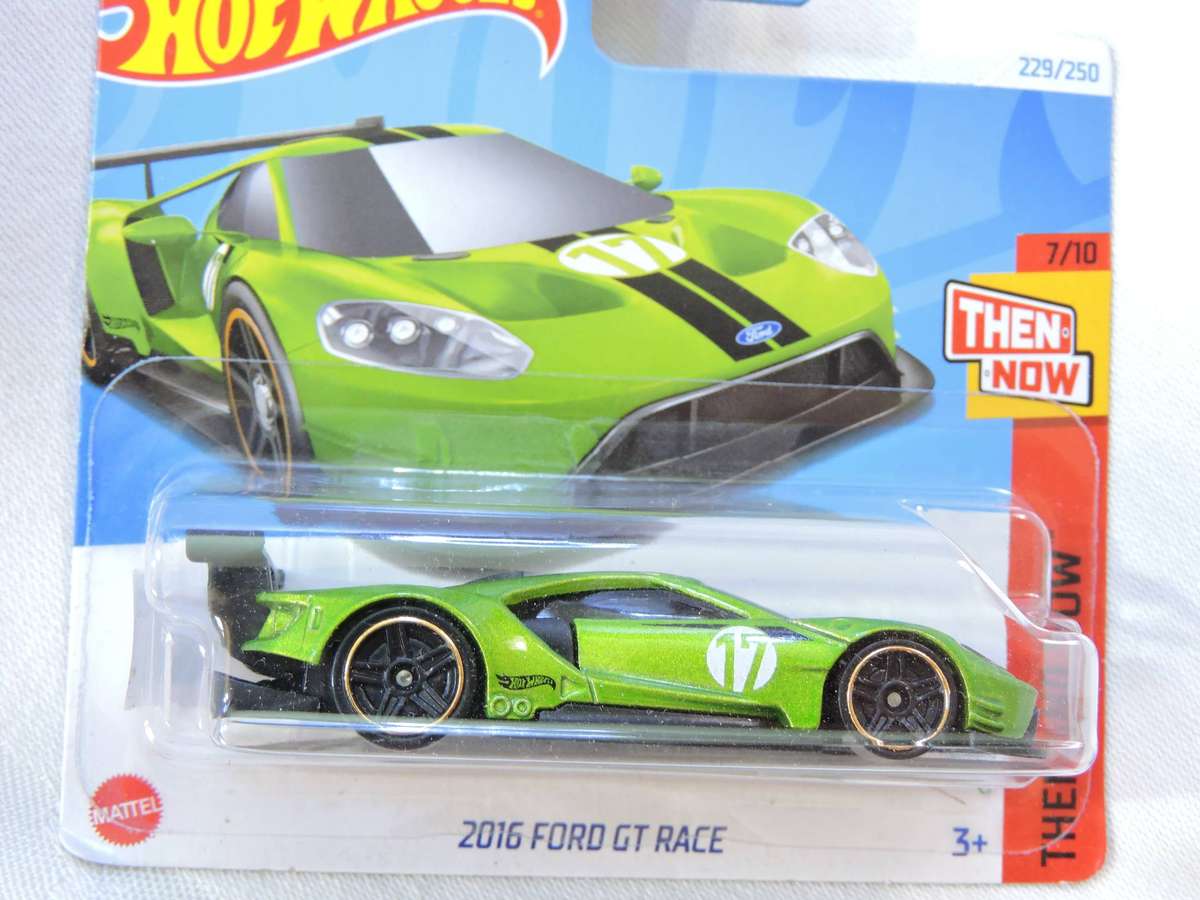 Hot Wheels FORD GT RACE  ( Green #17 )