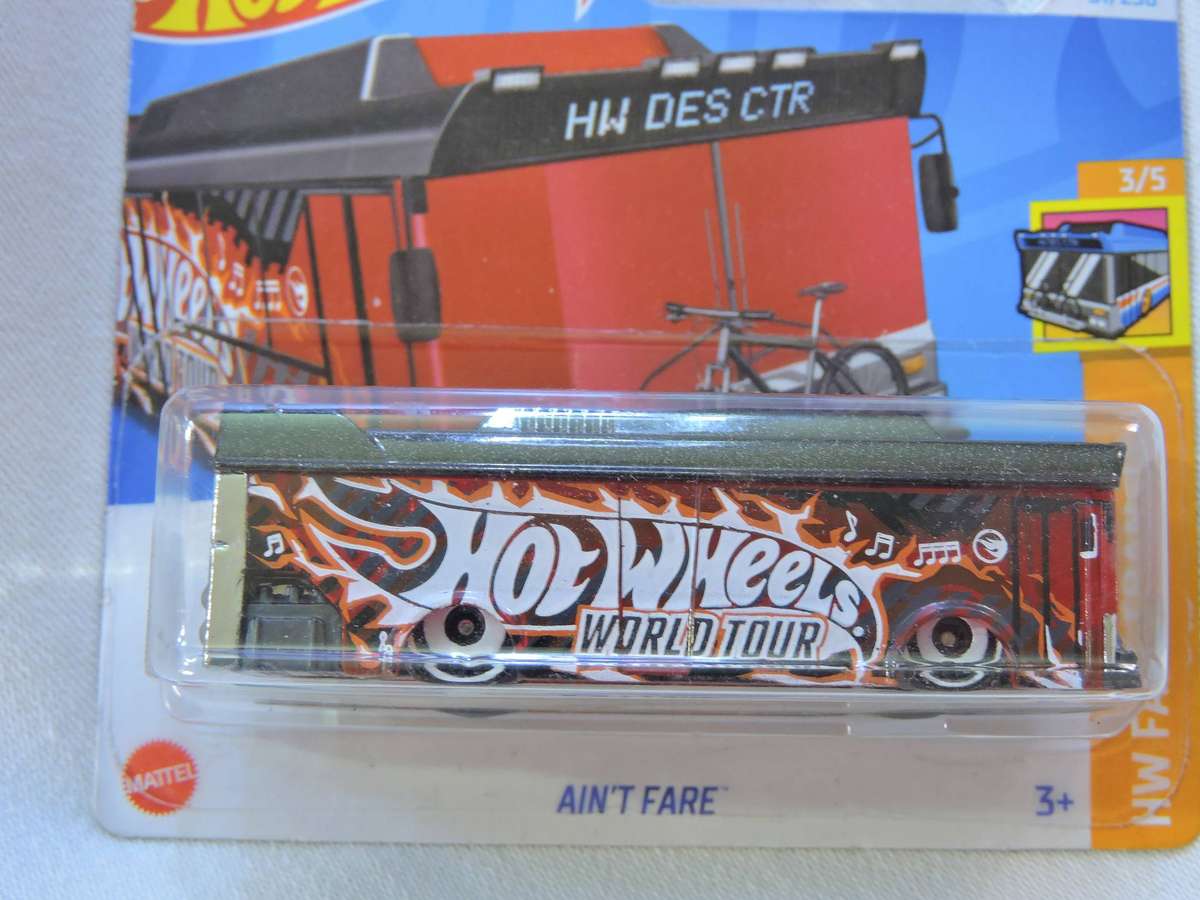 Hot Wheels AIN'T FARE Bus  ( Red )  TREASURE HUNT