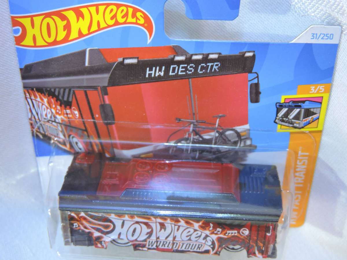 Hot Wheels AIN'T FARE Bus  ( Red )  TREASURE HUNT