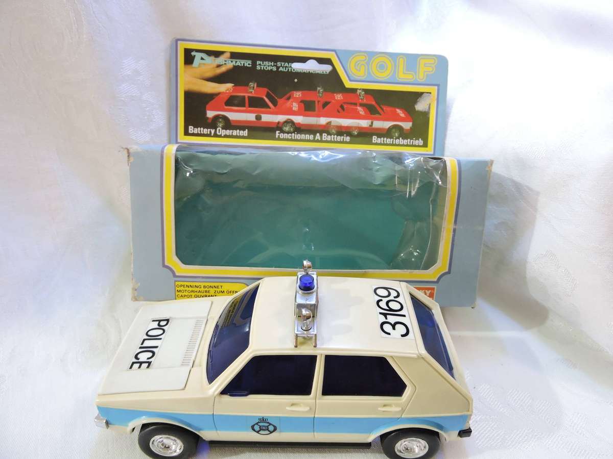 LUCKY TOY VW VOLKSWAGEN Golf Mk1 Police Car in original box ( Blue ) Like Hot Wheels