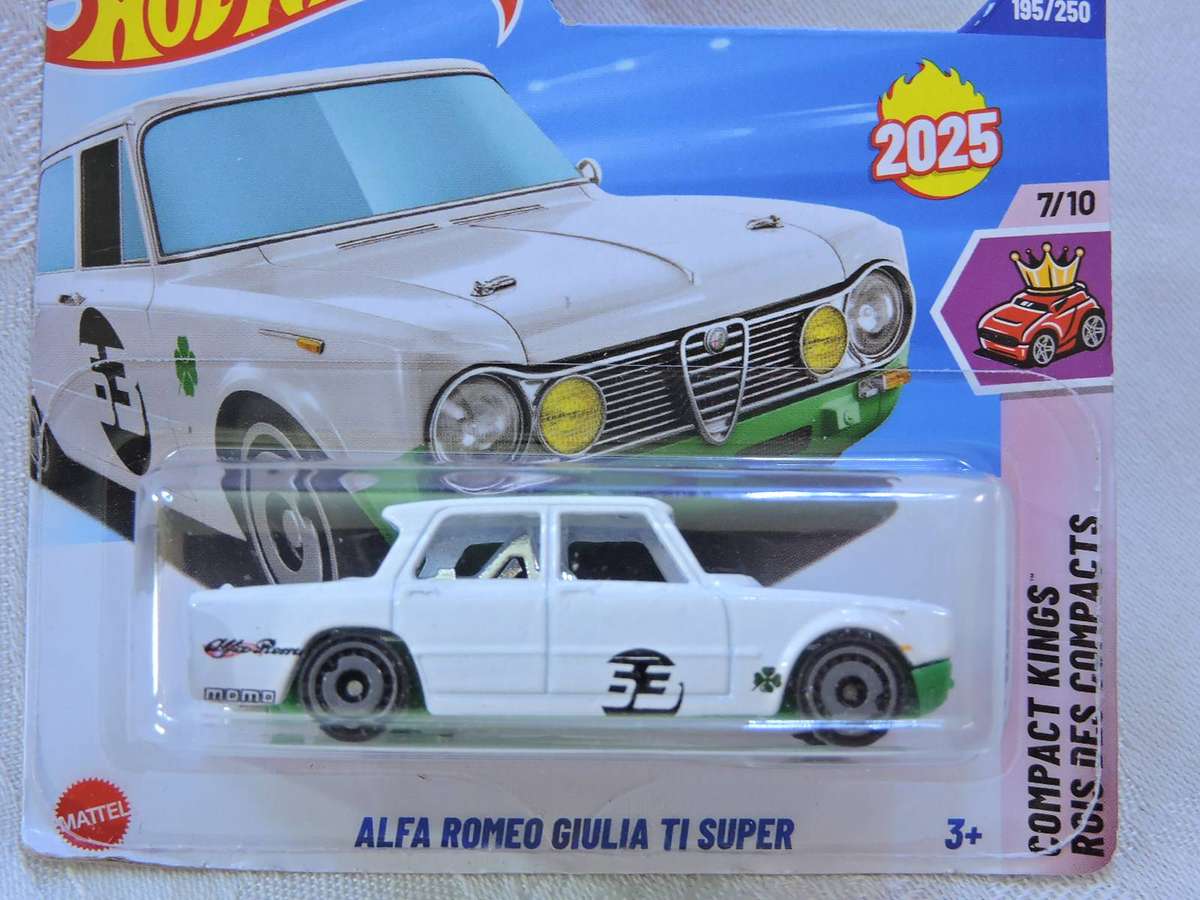 Hot Wheels ALFA ROMEO Giulia Ti Super ERROR!! ( White )