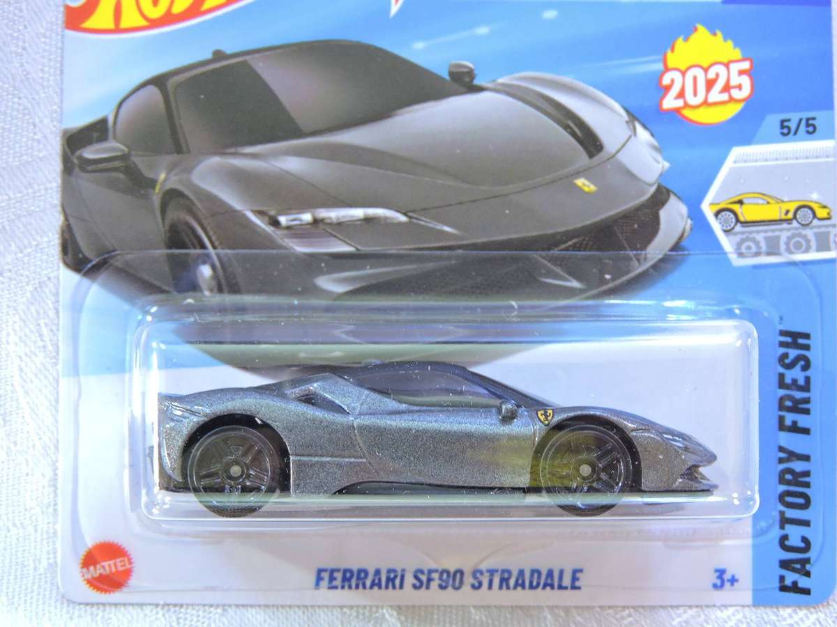 Hot Wheels FERRARI SF90 Stradale ( Grey ) Supercar