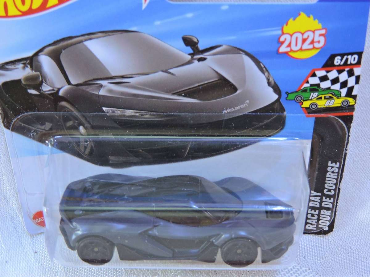 HOT WHEELS McLaren W1 ( Black )  Supercar