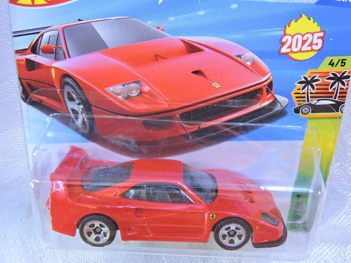 HOT WHEELS FERRARI F40 Competizione ( Red ) Supercar