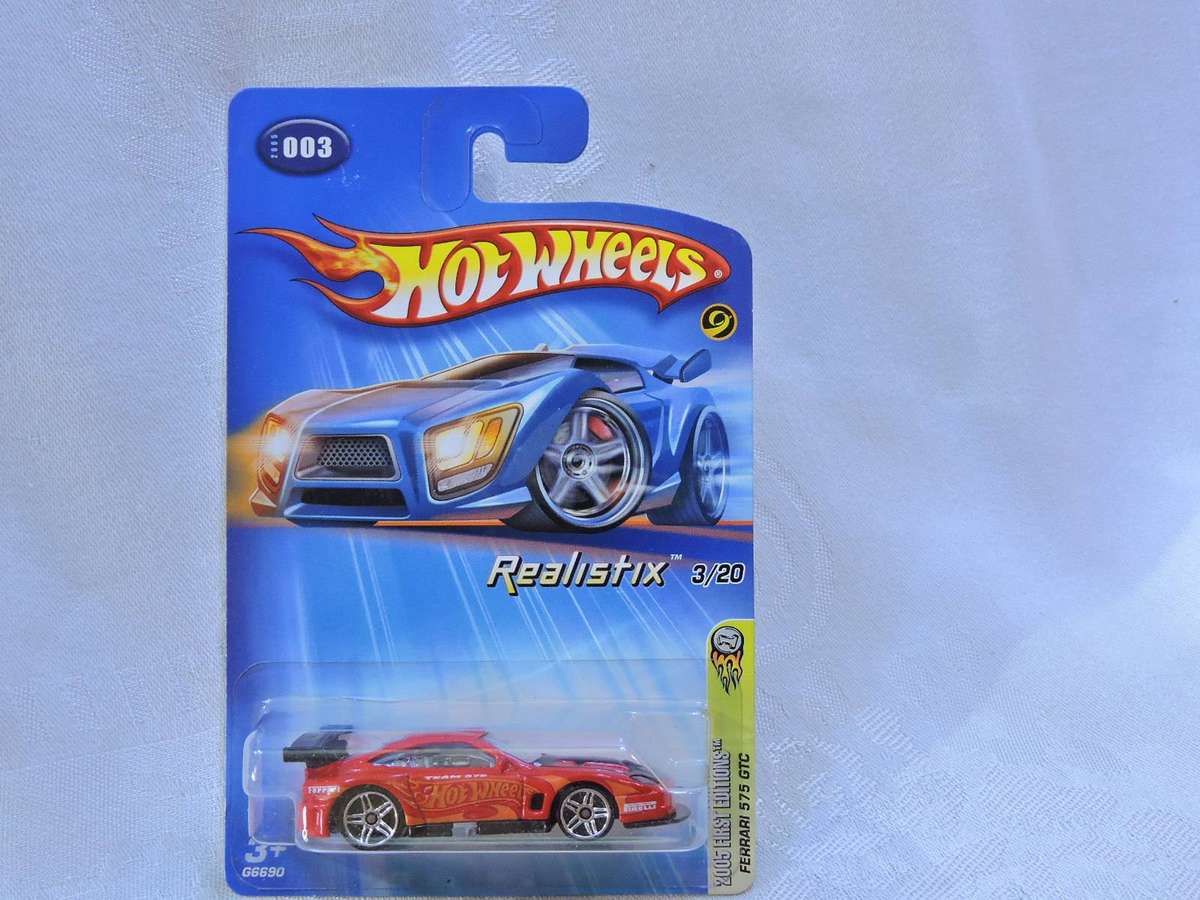 HOT WHEELS FERRARI 575 GTC ( Red Realistix ) Supercar