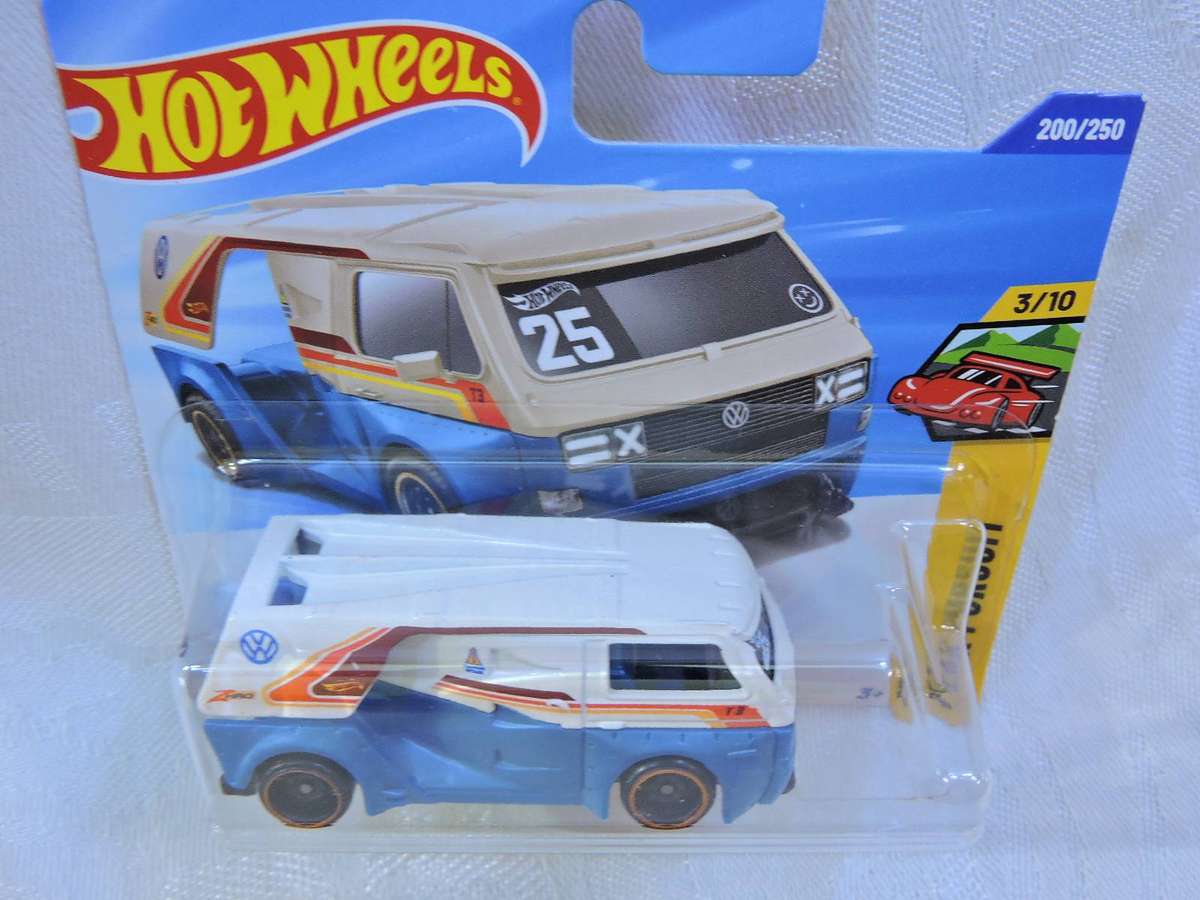 Hot Wheels VW VOLKSWAGEN T3 Custom ( Blue & White #25 )