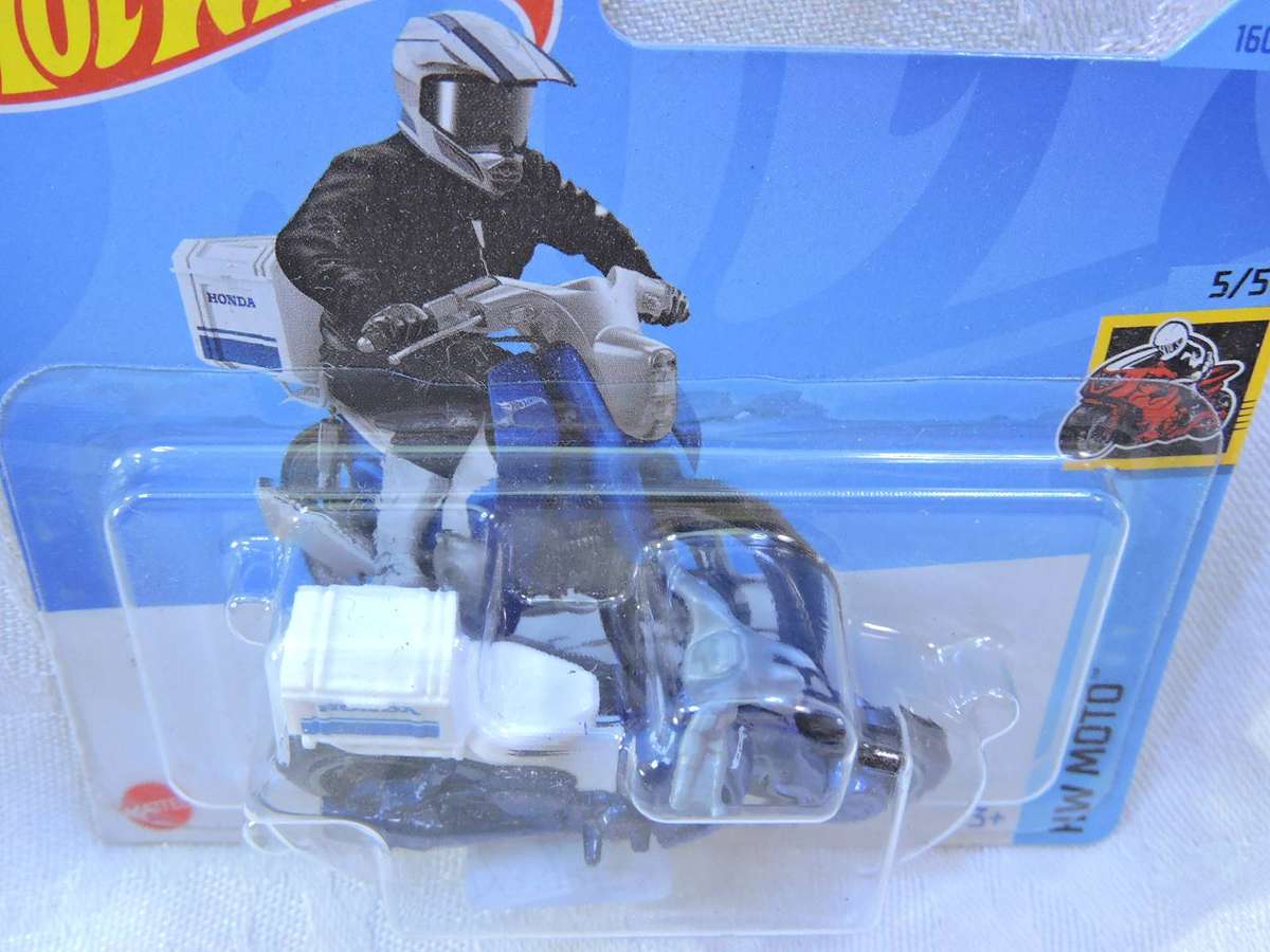 Hot Wheels HONDA Super Cub scooter motorcycle motorbike ( White )