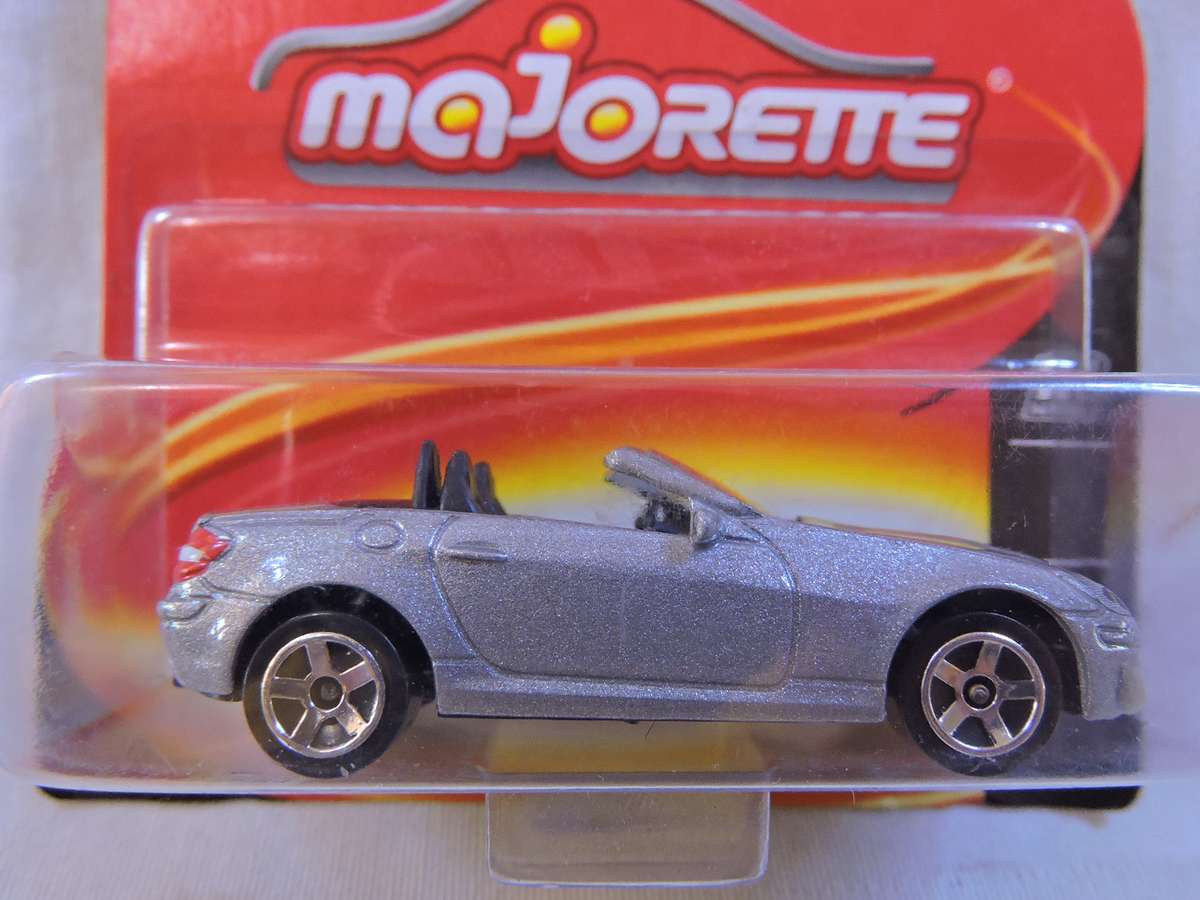 Majorette MERCEDES BENZ SLK  ( Silver ) Like Hot Wheels