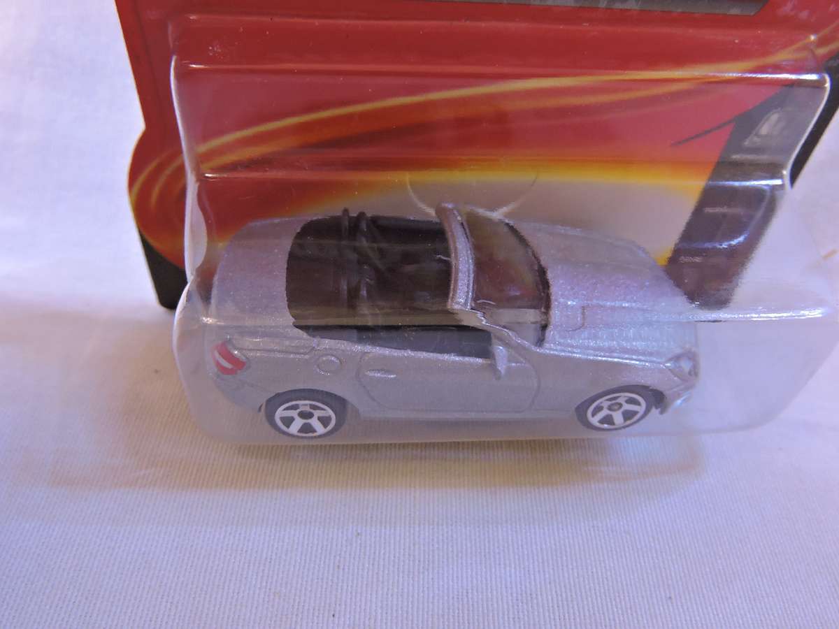 Majorette MERCEDES BENZ SLK  ( Silver ) Like Hot Wheels
